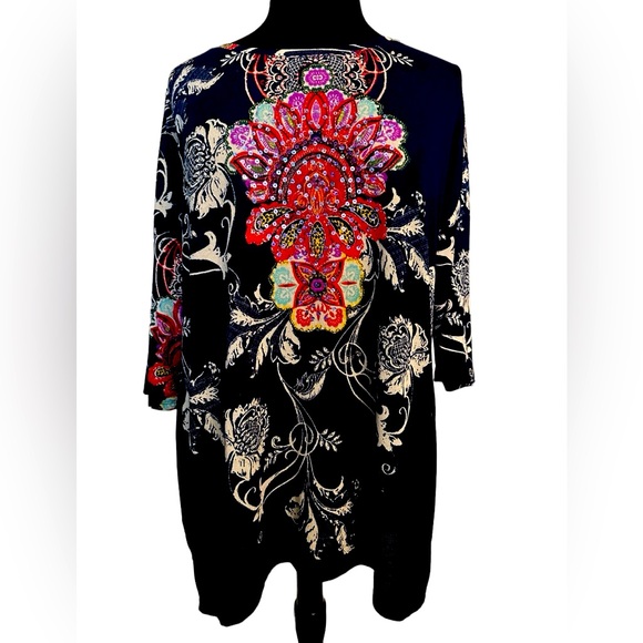 Onque Casuals Tops - Plus Size 2X Onque Casual blue colorful sequined top